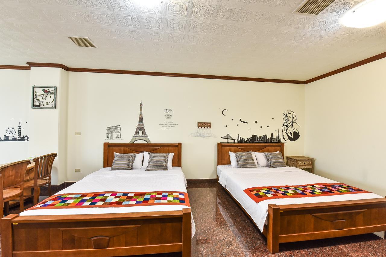 Tainan Yi Home Екстер'єр фото