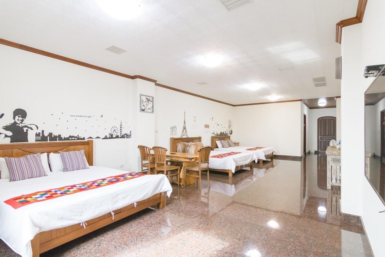 Tainan Yi Home Екстер'єр фото